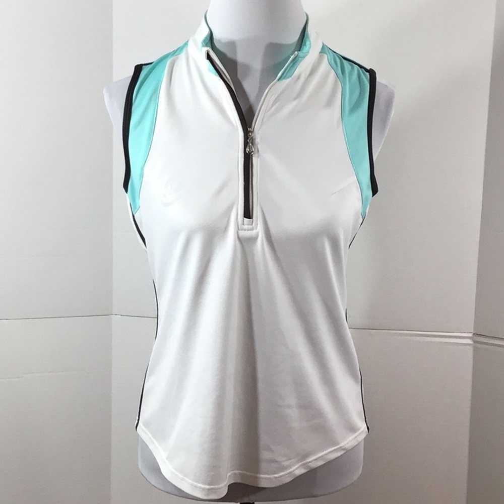 Bette &Court athletic top